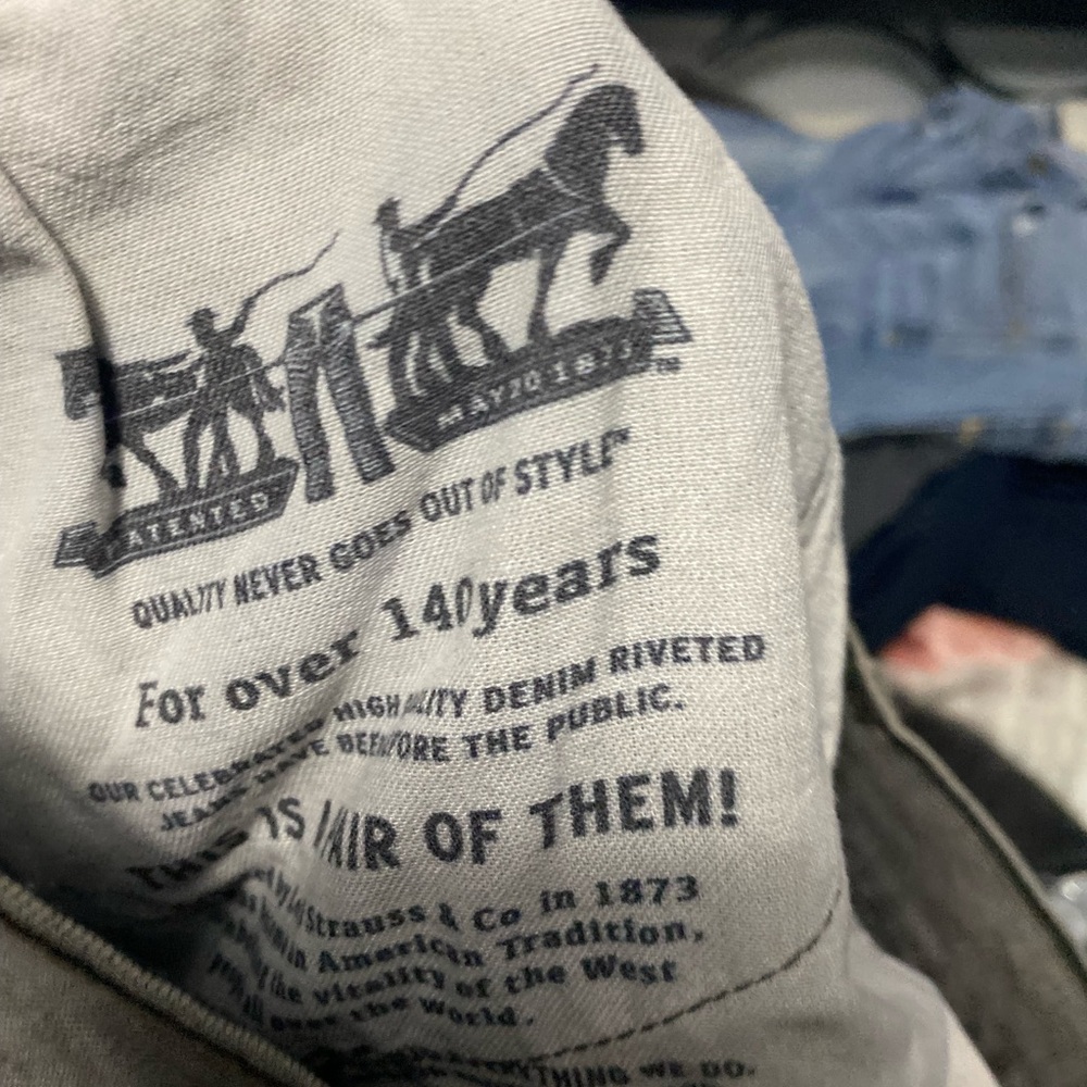 Jeans - Picture 5 of 7